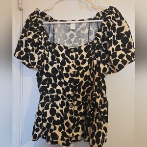 H&M Black and Cream Blouse Size LARGE